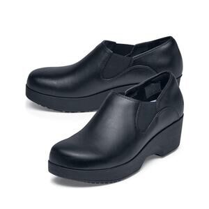 LILA Women's Slip-Resistant Work Clogs - Comfortable, Non-Slip 8.5